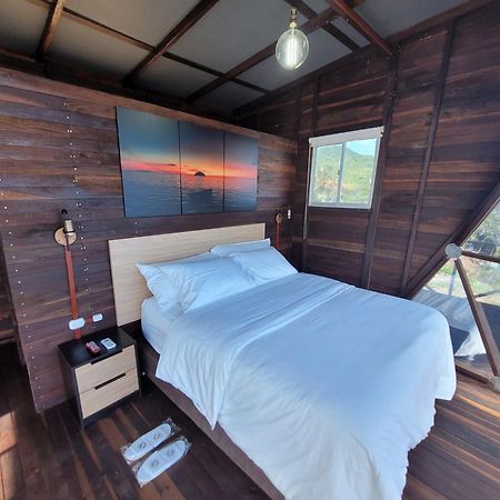 321 Surprise Beach House And Glamping Archibolds Eksteriør bilde