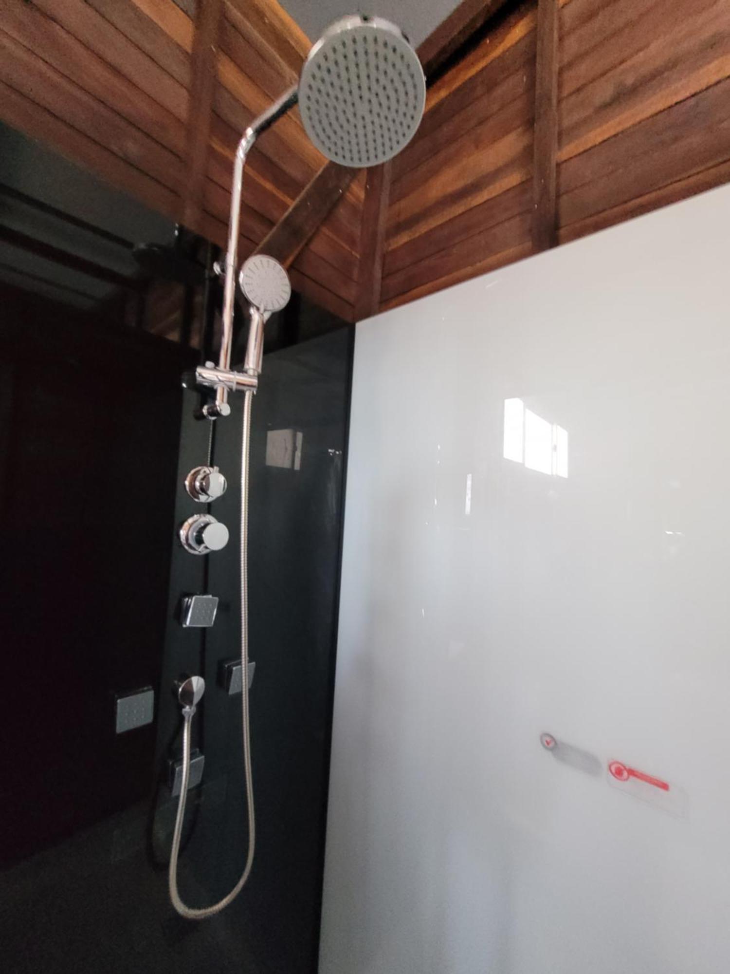 321 Surprise Beach House And Glamping Archibolds Eksteriør bilde