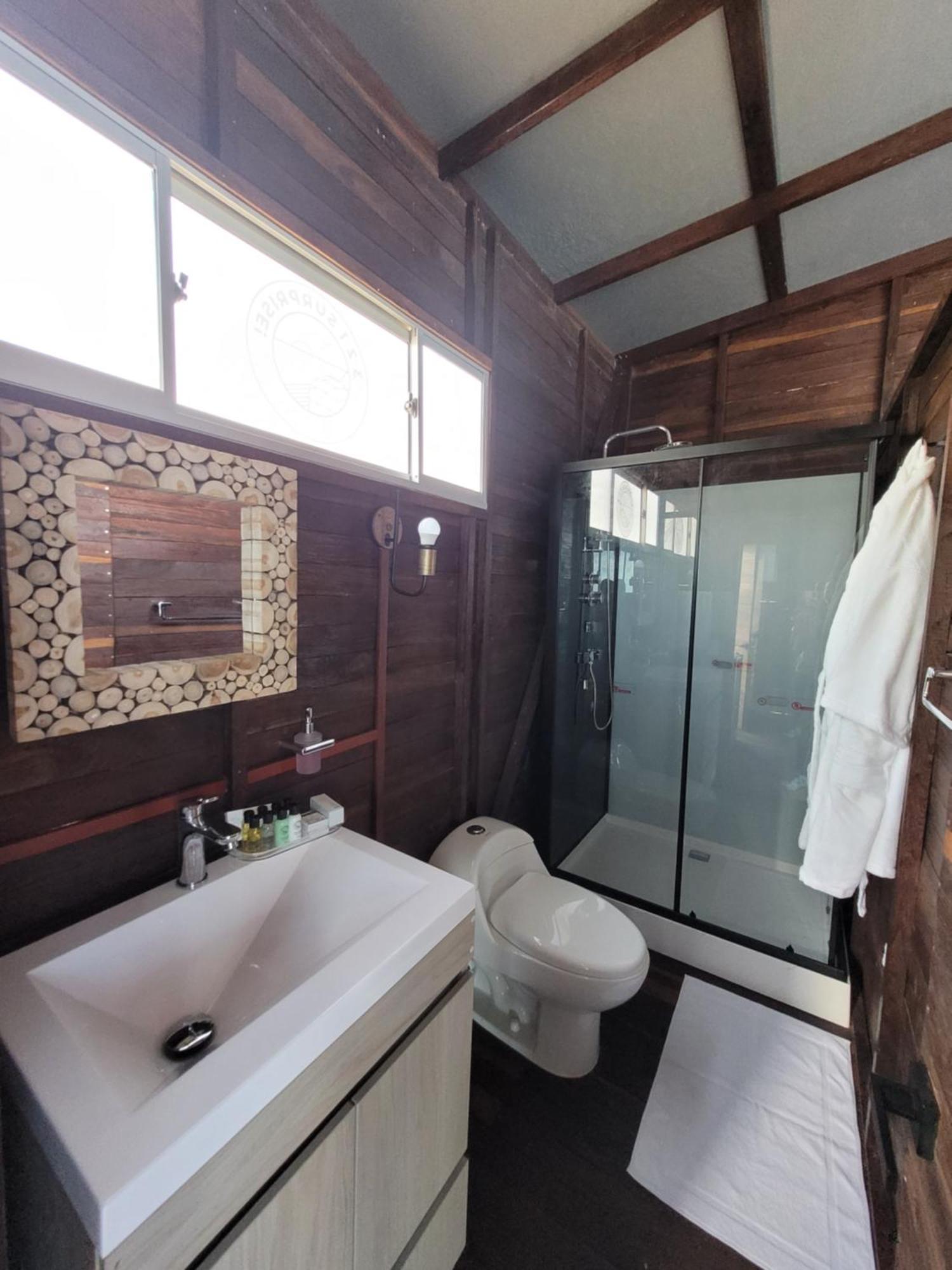 321 Surprise Beach House And Glamping Archibolds Eksteriør bilde